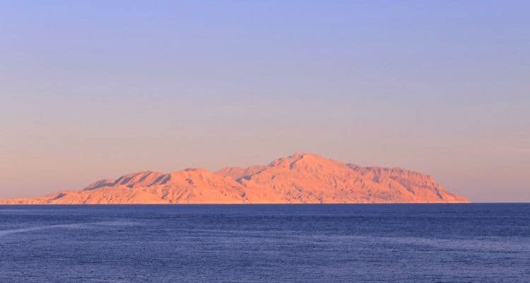 Isola di Tiran